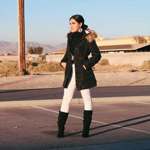 Meet your Posher, Isela